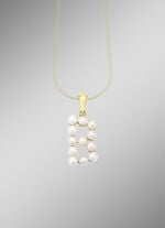 Personalisierte Eleganz: Buchstaben-Anhänger mit Süßwasser-Zuchtperlen 