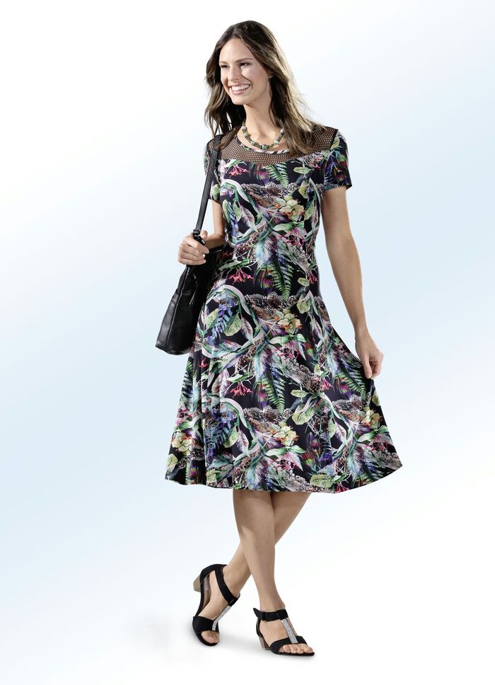 Kleid mit Netzeinsatz 