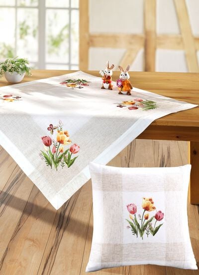 Filigran gearbeitete Tisch- und Raumdekoration 