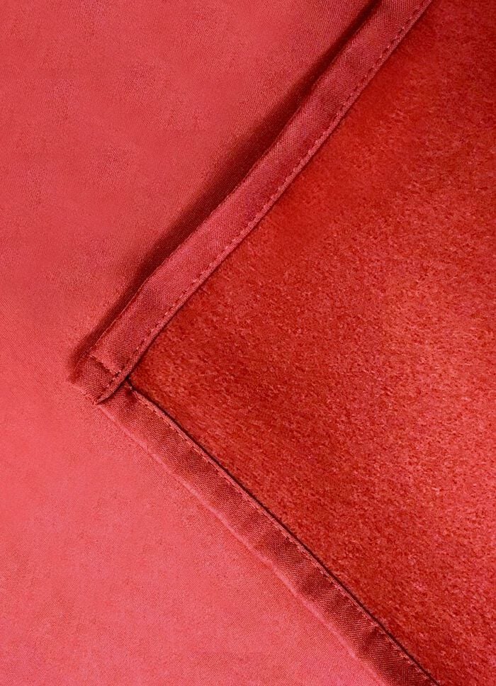 Thermo-Verdunkelungsschal mit Multifunktionsband 