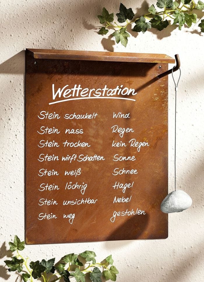 Wetterstation aus gerostetem Stahlblech 