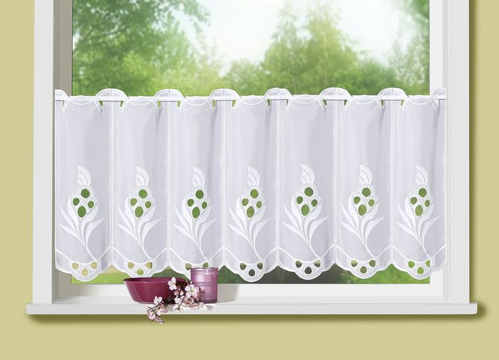 Kurzstore mit echter Plauener Stickerei 