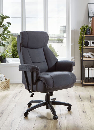 Komfortabler XXL-Chefsessel 