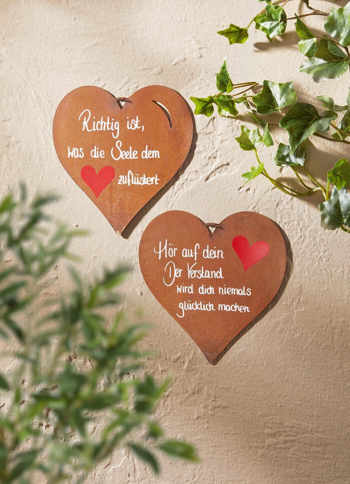 Dekoschilder aus gerostetem Stahlblech 