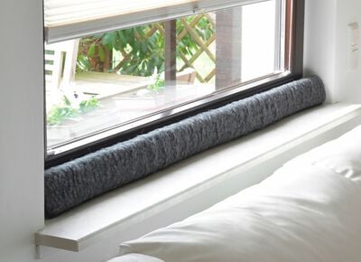 Schurwoll-Zugluftstopper f&uuml;r Fenster 