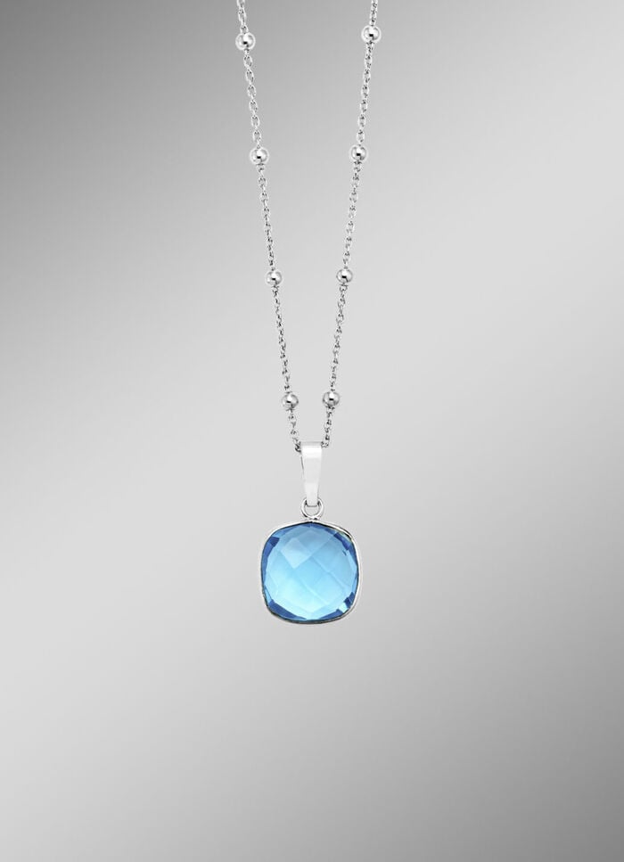 Strahlender Anh&auml;nger mit stilvoller Kette 