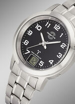 Master Time Funk-Damenuhr aus Titan 