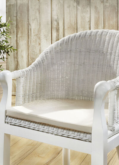 Bequemes Sitzkissen mit 3 cm starkem Schaumstoffkern 