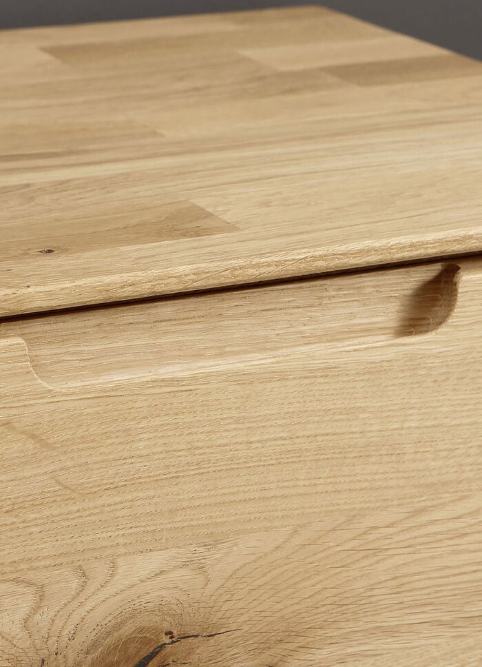 Fantastische Kommodenserie aus Massivholz WILDEICHE