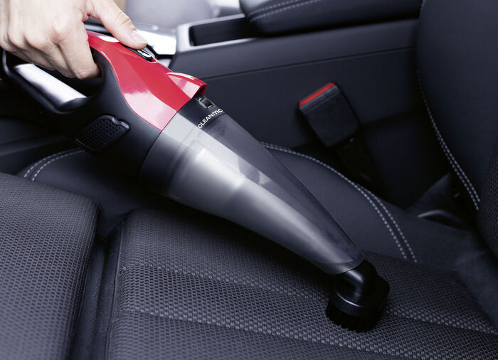 Akku-Handstaubsauger – saugt Schmutz und Flüssigkeiten einfach weg 