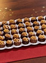 Edel-Walnusspralinen mit Marzipan 