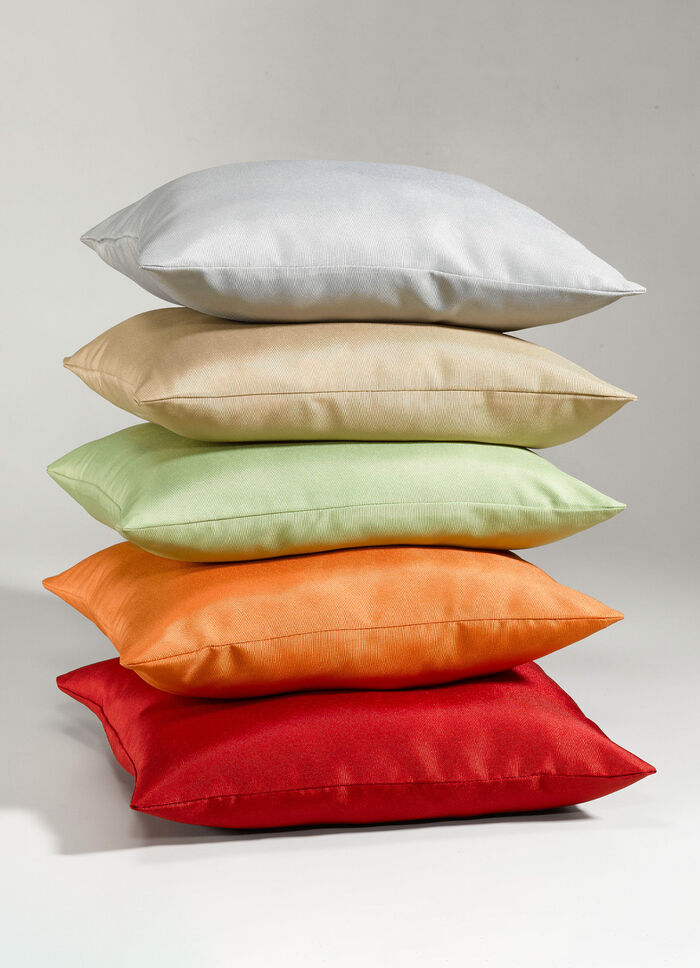 Tisch- und Raumdekoration mit Fleckenschutz-Ausr&uuml;stung WEISS