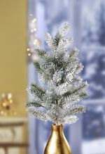 Tannenzweig mit Schnee 