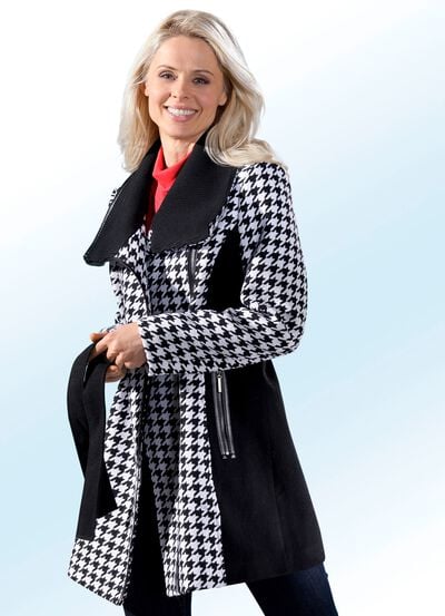 Longjacke mit G&uuml;rtel und gro&szlig;em Kragen 
