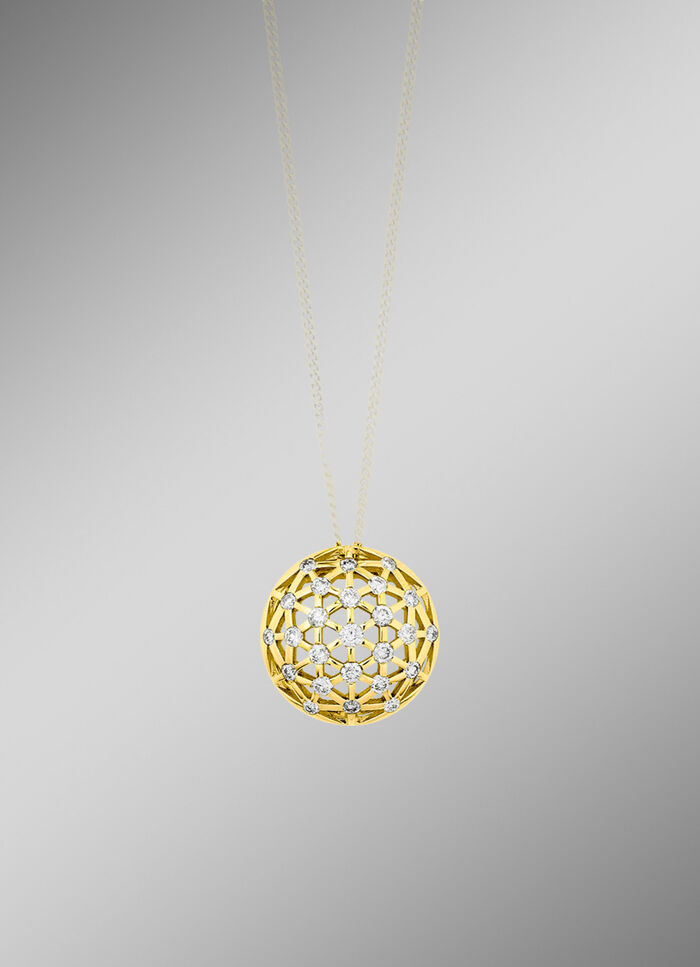 Durchbrochener Anh&auml;nger mit verdeckter &Ouml;se 