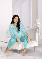 Schlafanzug mit Bündchenabschlüsen  