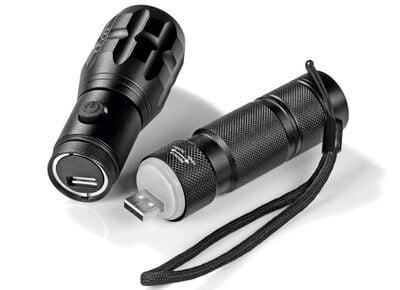 Akkubetriebene Taschenlampe 