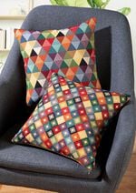 Farbenfrohe Kissenbez&uuml;ge mit Rei&szlig;verschluss BUNT