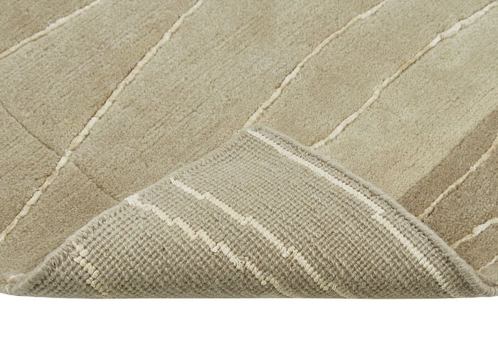 Handgeknüpfte Brücken und Teppiche in Naturfaser-Qualität 