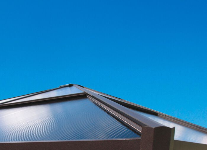 Stilvoller Hardtop-Pavillon 