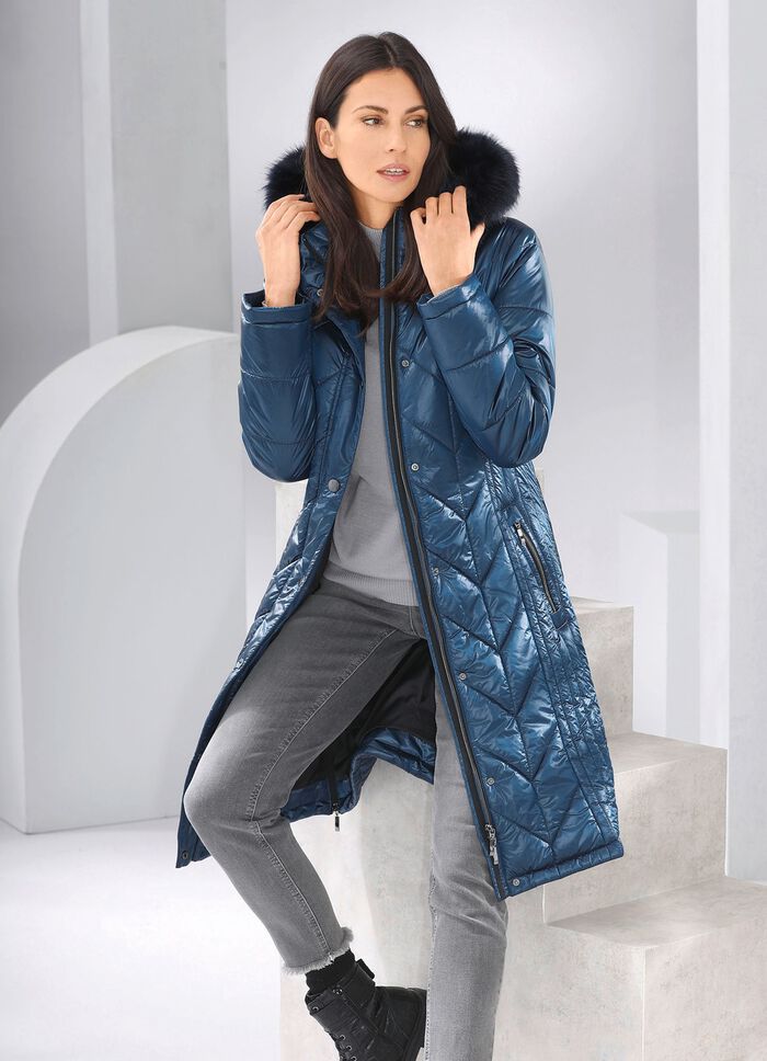 Mantel mit figurfreundlicher Längssteppung AZURBLAU