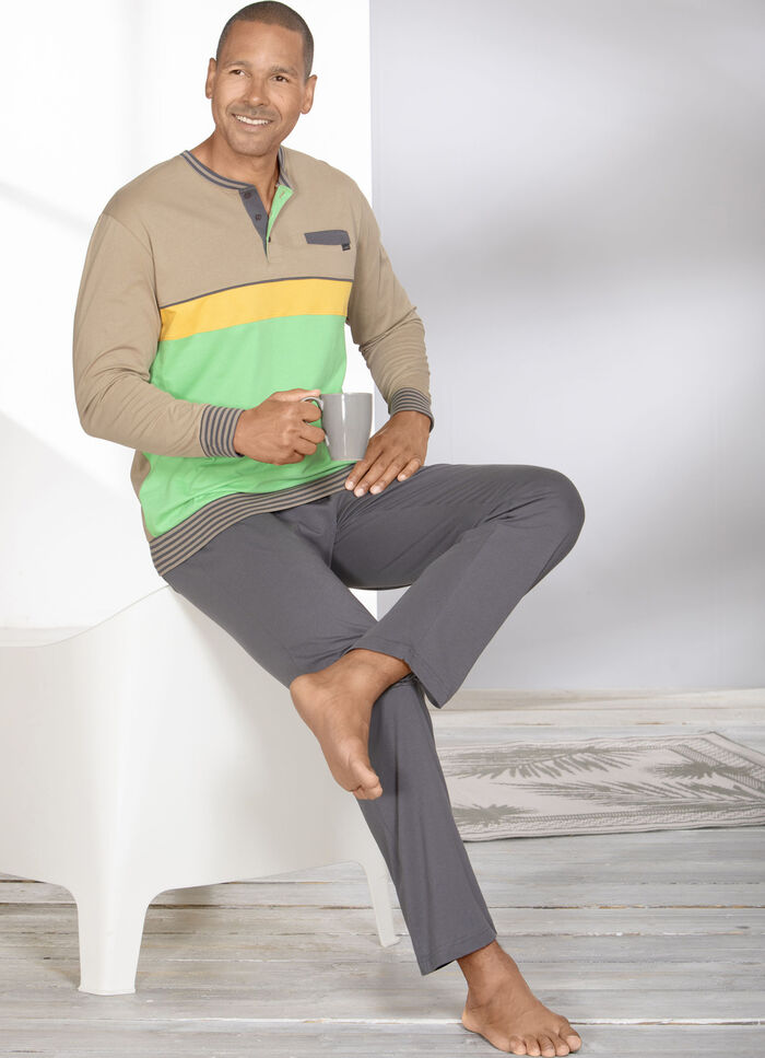 Schlafanzug mit Knopfleiste und offenen Beinabschl&uuml;sen 