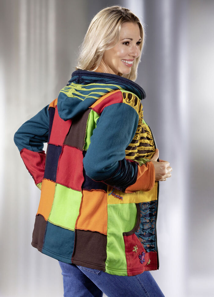 Jacke in Handarbeit hergestellt 