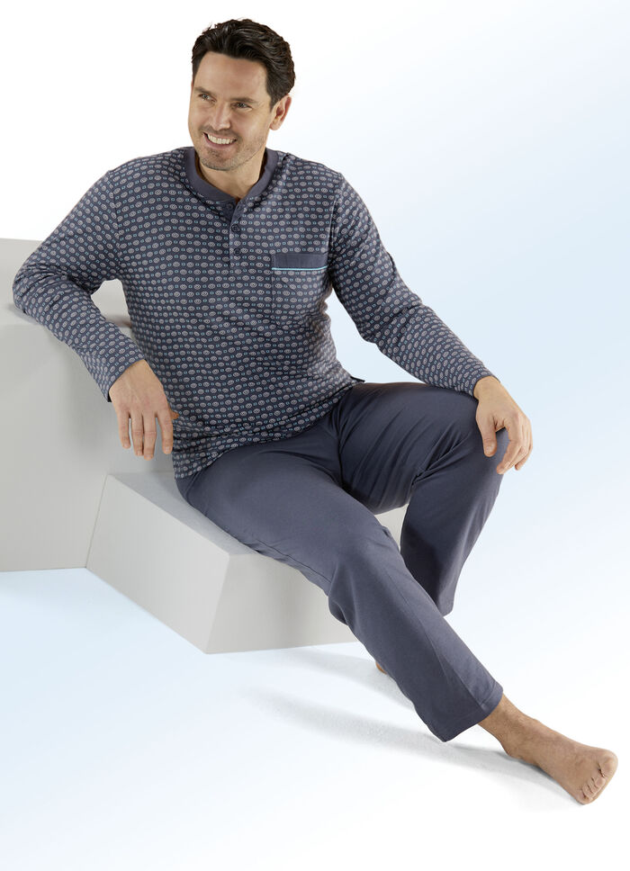 Schlafanzug mit Knopfleiste, Brusttasche, mit Modal 