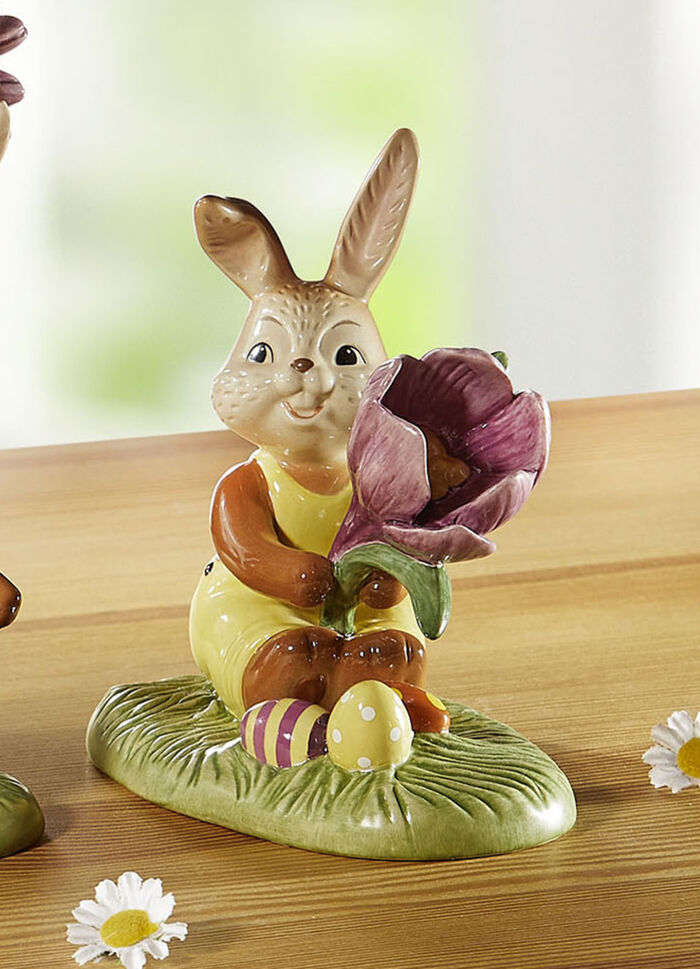 S&uuml;&szlig;es H&auml;schen mit Krokuse 