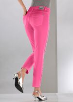 Edel-Jeans mit effektvollen Strasssteinen 