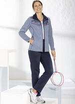 Freizeitanzug mit Druck im Vorderteil 