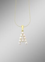 Personalisierte Eleganz: Buchstaben-Anhänger mit Süßwasser-Zuchtperlen 