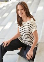 Pullover mit floralem Pl&auml;ttchenmotiv 