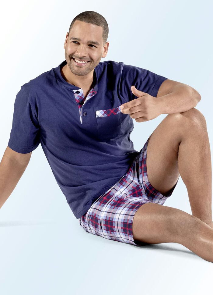 Zweierpack Shortys mit Knopfleiste, Brusttasche und schönem Karodessin 