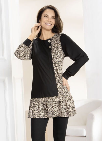 Extravagante Tunika mit Zierknöpfen 