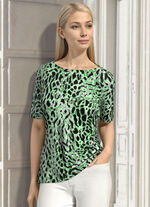 Shirt mit flachem Halsausschnitt 