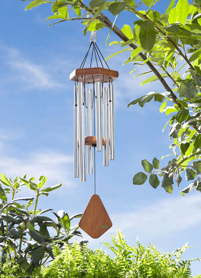 Klangspiel aus Aluminium und Buchenholz 