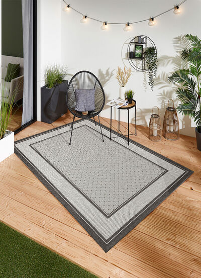 Teppiche in Sisal-Optik für den Innen- und Außenbereich 