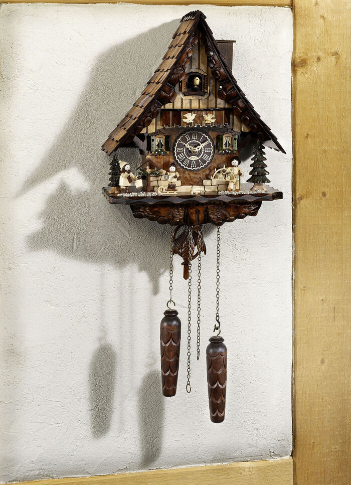 Kuckucksuhr aus Holz 