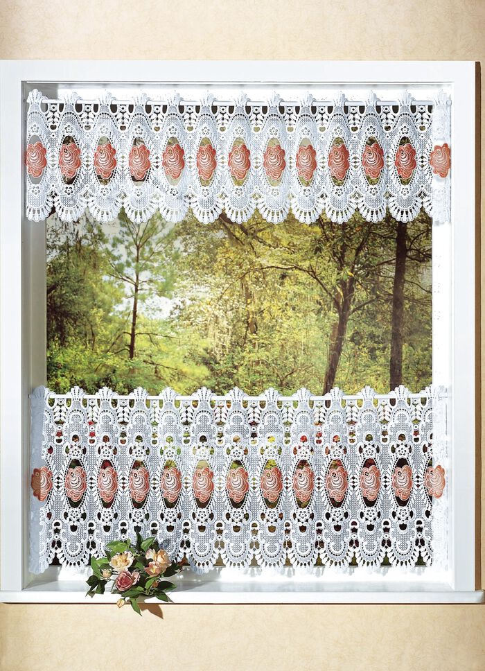 Bezaubernde Kurzgardine mit Stangendurchzug 