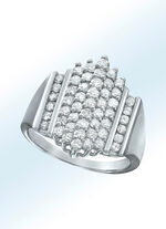 In Handarbeit gefertigter Damenring mit 51 Brillanten 