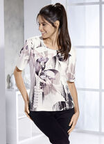 Tolles Shirt mit Strasszier im Vorderteil 