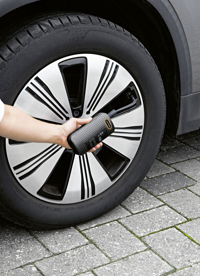 EASYmaxx Akku-Handkompressor mit LED-Beleuchtung 