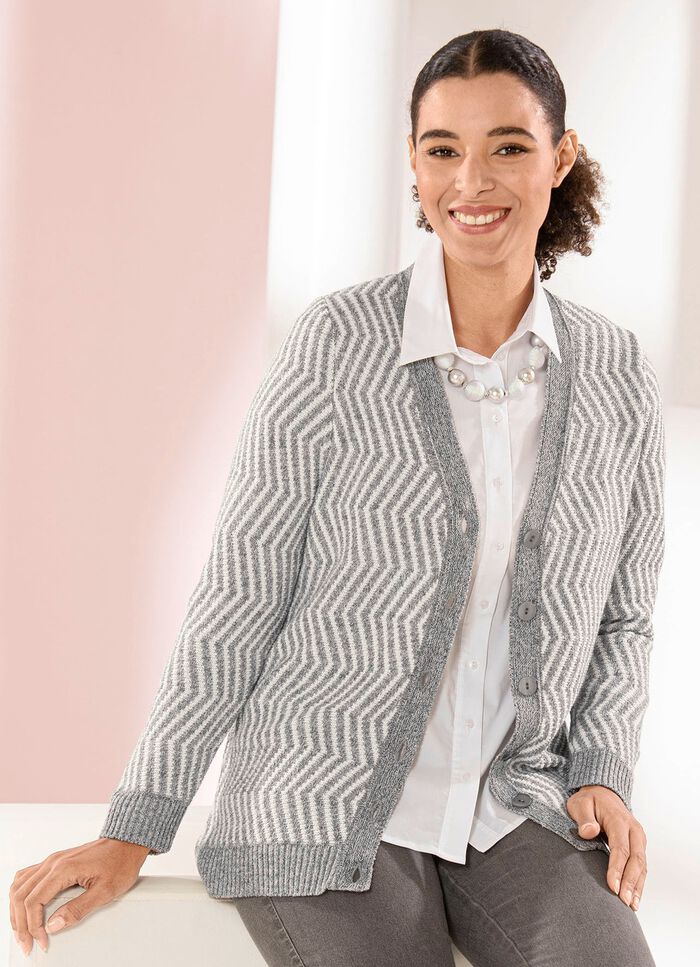 Strickjacke mit aufwendigem Muster 