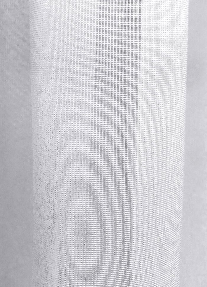 Leicht transparenter Store mit Automatikfaltenband 