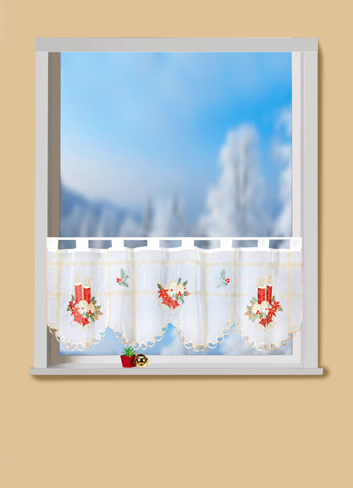 Weihnachtlicher Kurzstore mit goldenen Glanzgarnverzierungen 