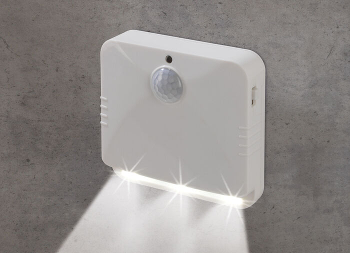 LED-Sensorlicht, 2er Set, von EASYmaxx 