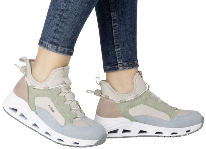 Rieker, stylische Damen-Boots, Weite G, mit herausnehmbarem Fu&szlig;bett MULTICOLOR