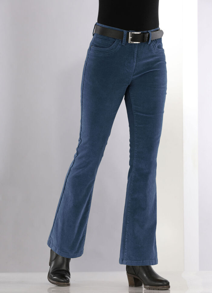 Cordhose in trendiger Bootcut-Form JEANSBLAU