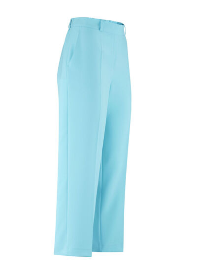 Hose mit rückwärtigem Dehnbund 